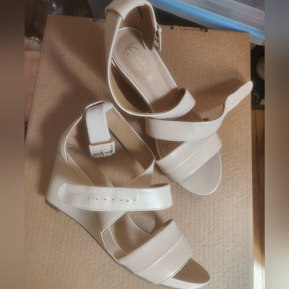 Clarks wedge sandals